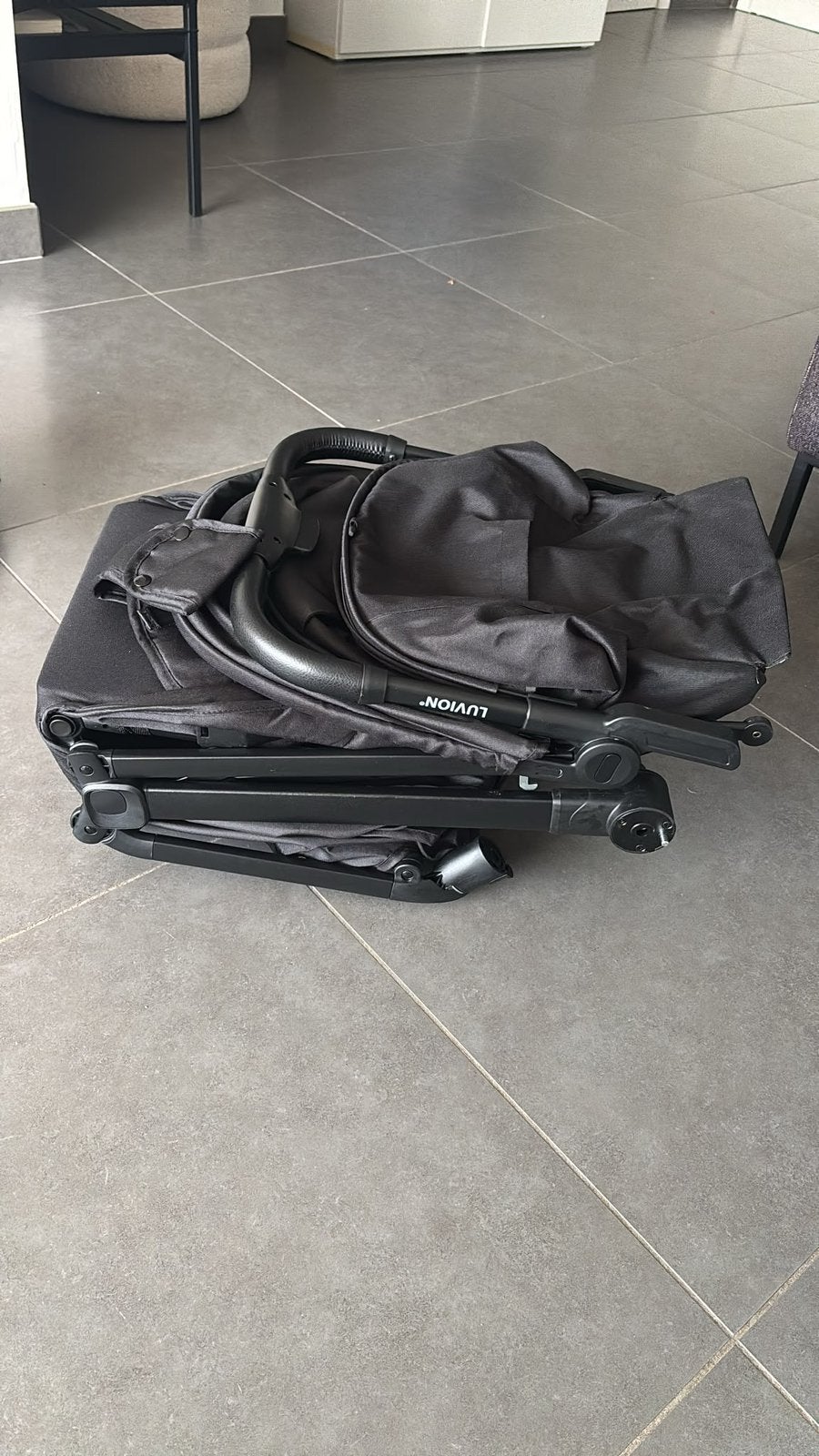 Nieuwe zwarte opvouwbare Luvion Buggy, Ophalen, Nieuw