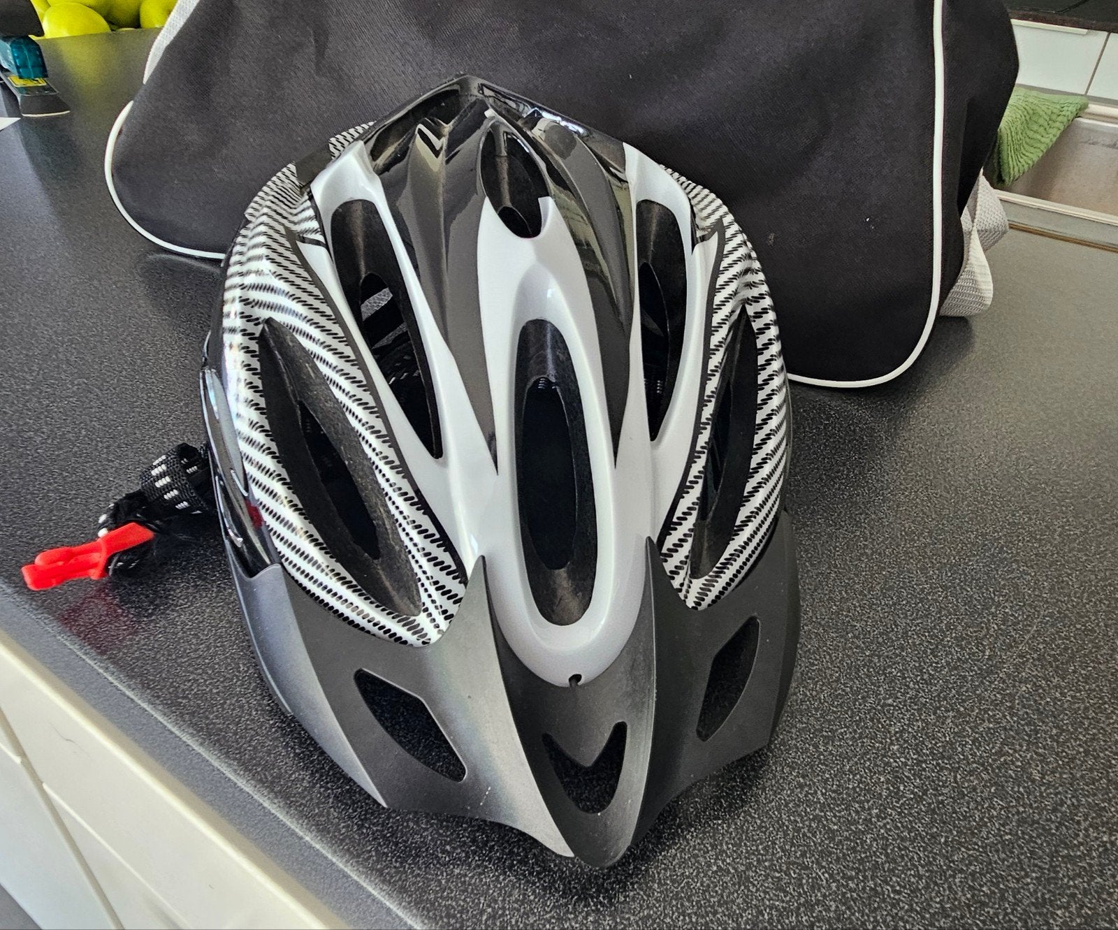 fietshelm volwassen maat, Vélos & Vélomoteurs, Accessoires vélo | Casques de vélo, Enlèvement ou Envoi