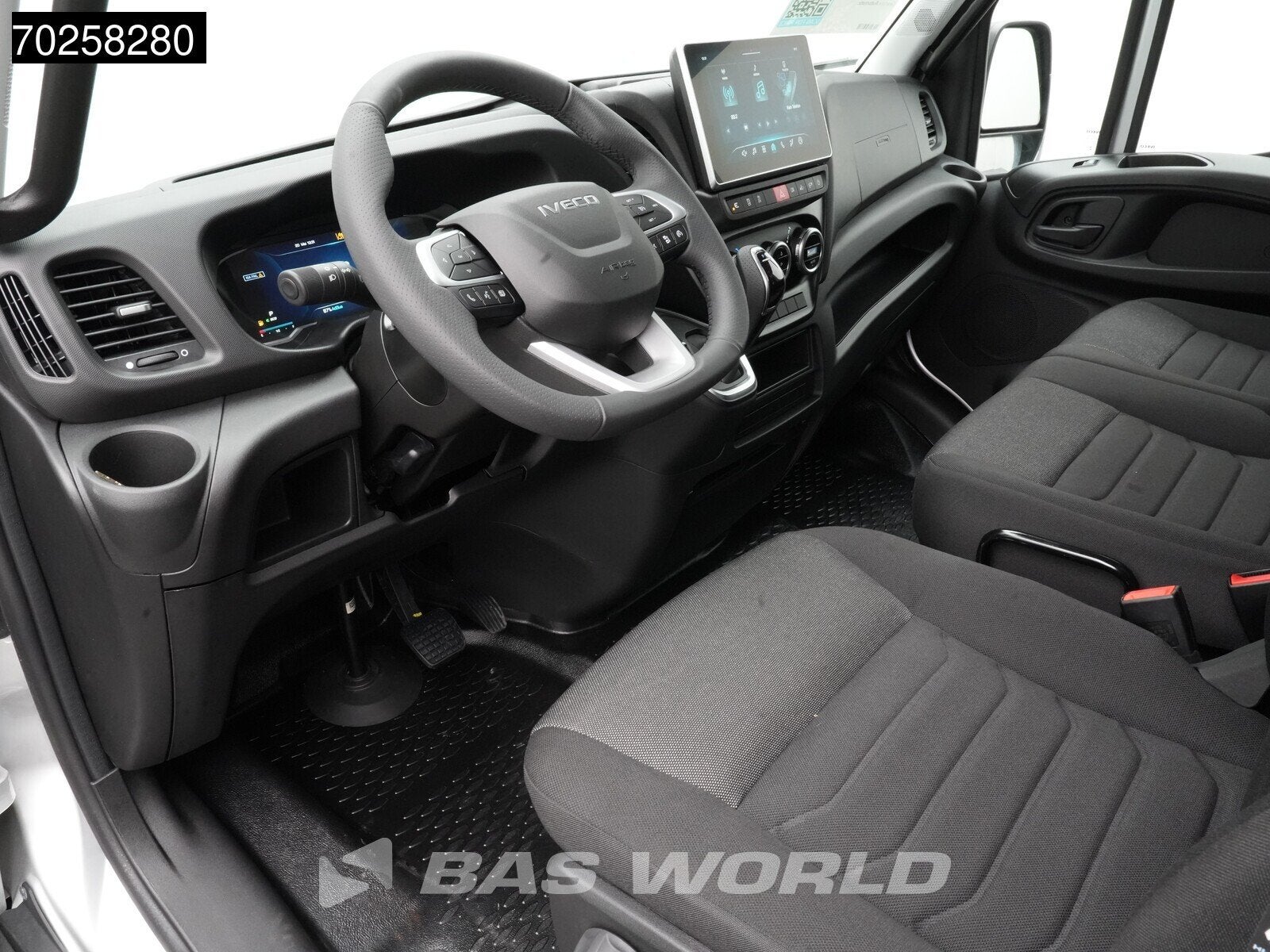 Iveco Daily 35S21 BPM VRIJ! 3.0L Automaat 210PK L2H2 2025-Mo, Neuf, Argent ou Gris, Achat, Euro 6