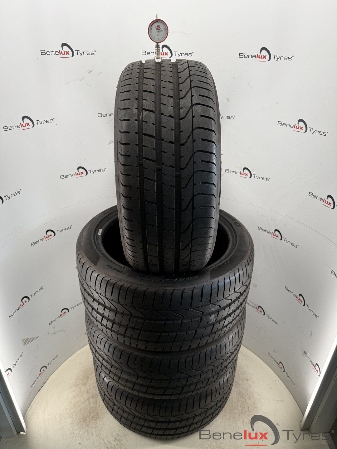 295/35R19 BMW M5 M6 Audi R8 Jaguar XK Porsche 911 AMG GT CLE, Autos : Pièces & Accessoires, 295 mm, Véhicule de tourisme, Pneus été