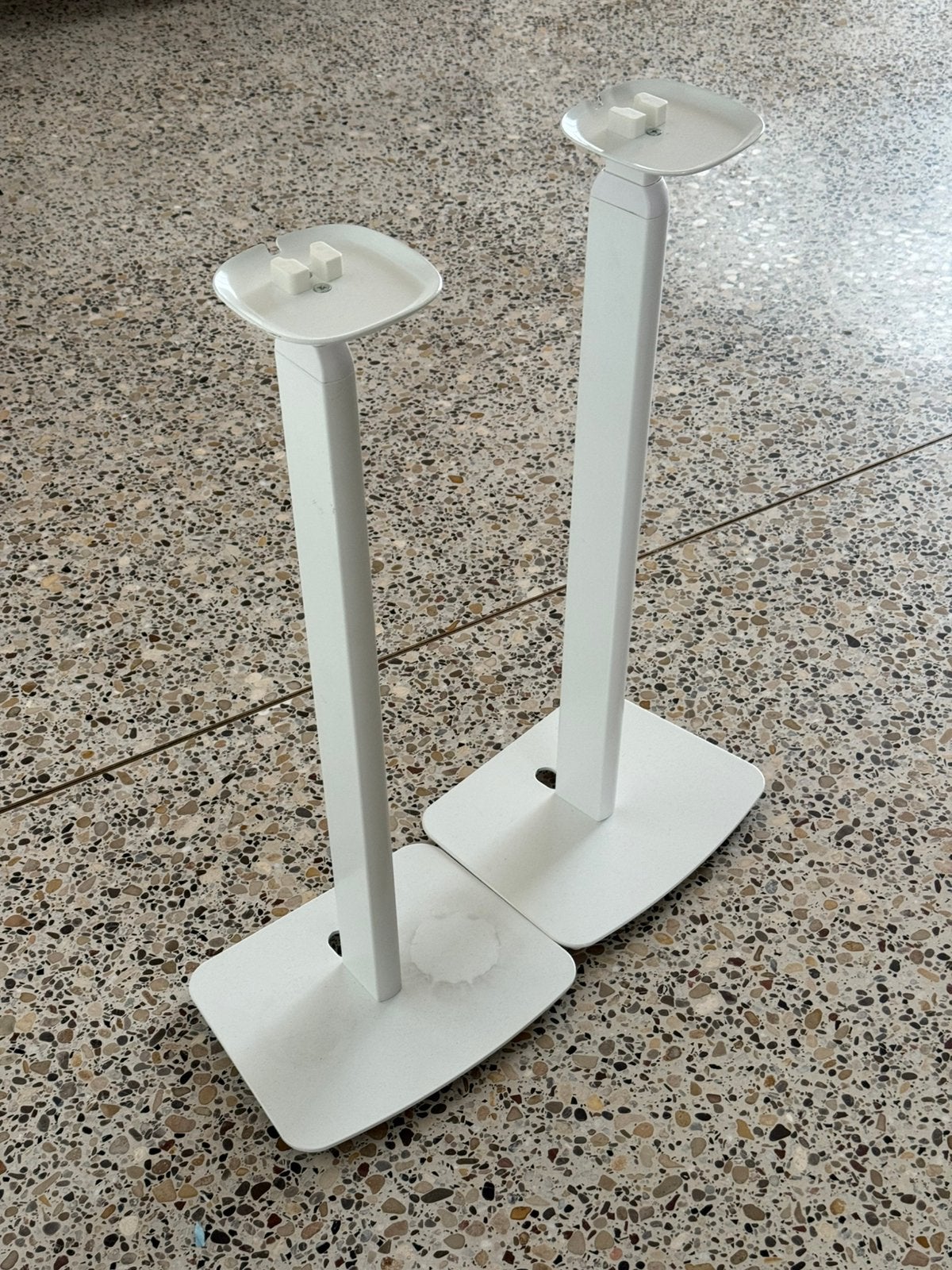 Set van 2 Witte Vloerstatieven voor Sonos, Ophalen, Gebruikt