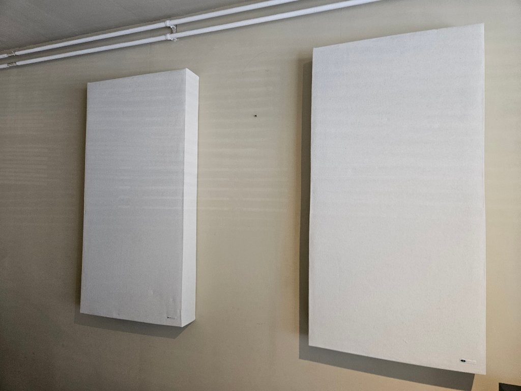 GIK Acoustics 242 (2x) + Monster Bass Trap, Audio, Tv en Foto, Professionele apparaten, Ophalen, Zo goed als nieuw