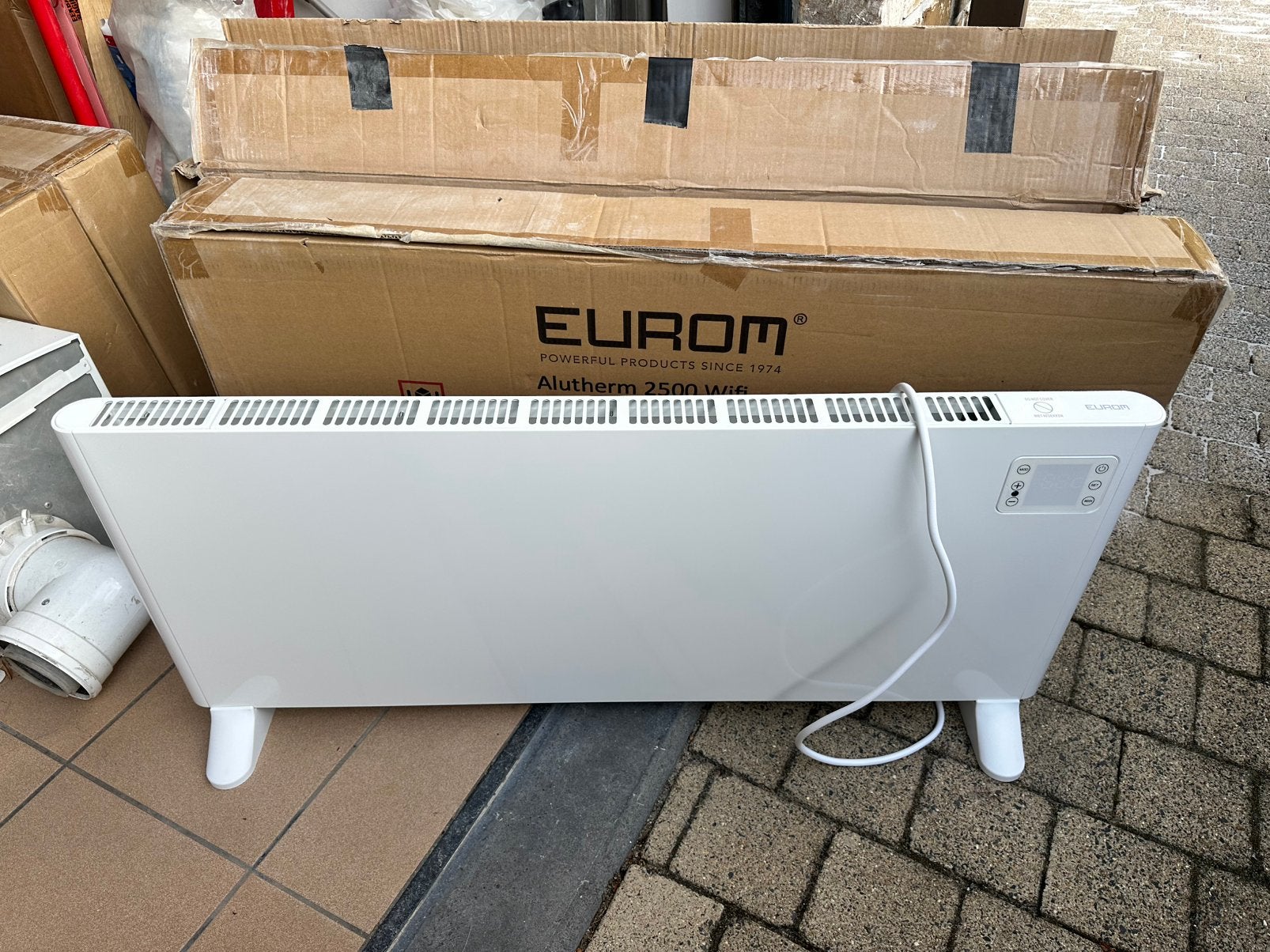 4 nieuwe elektrische kachels – compleet en ongebruikt, Ophalen, Nieuw, Kachel