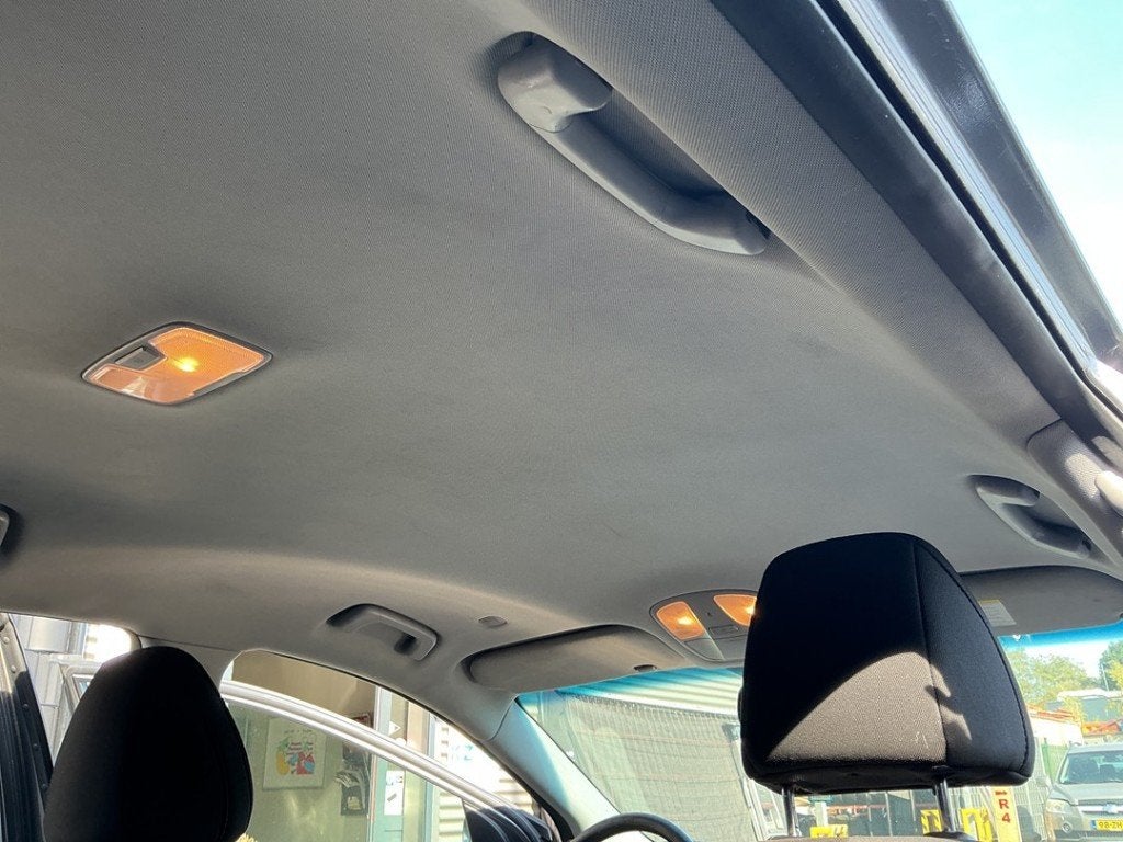 LINER OU CIEL DE TOIT Hyundai i40 CW (VFC) (01-2011/05-2019), Hyundai Motor Deutschland GmbH, Kaiserleipromenade 5
63067  Offenbach am Main, DE