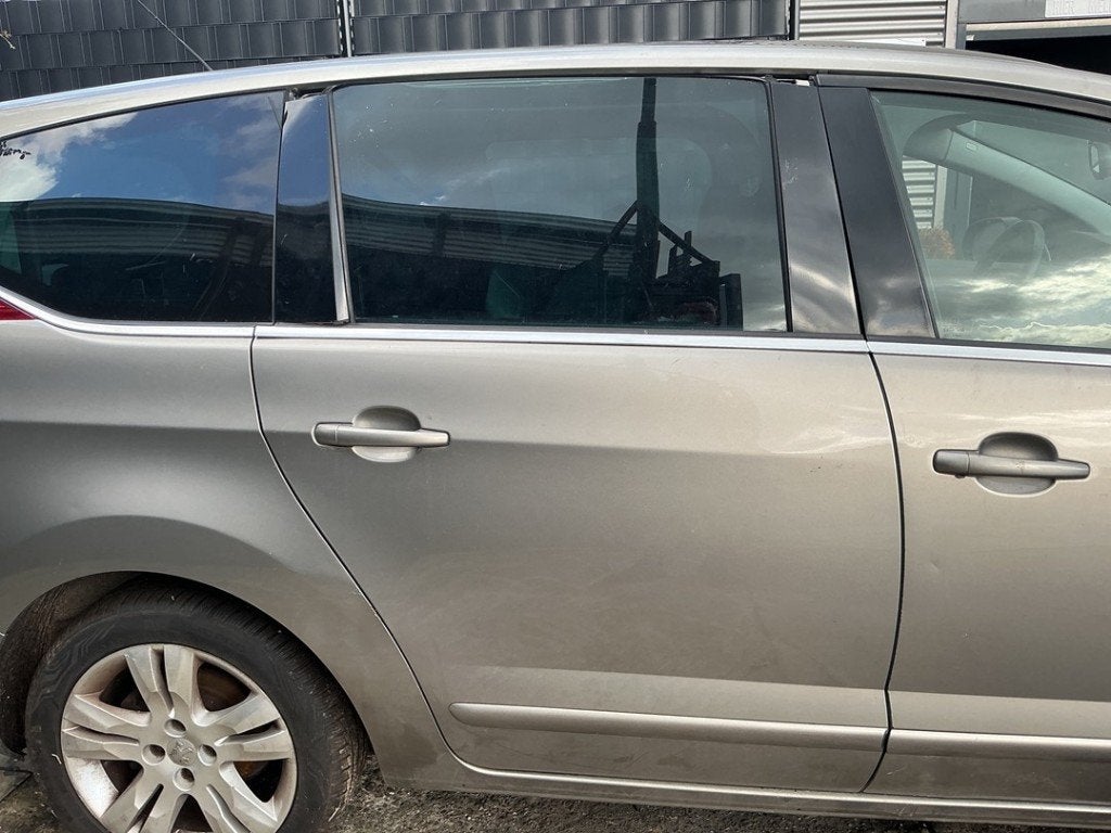 PORTIER RECHTS ACHTER 5008 I (0A / 0E) (|9008V7|9025FL|), Kontakt-peugeot@peugeot.com, Gebruikt, Deur, Achter