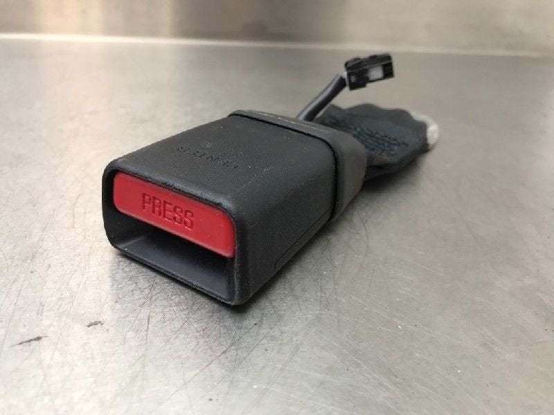 BOUCLE DE CEINTURE CENTRE ARRIÈRE Suzuki Swift (ZC / ZD), Utilisé, Suzuki