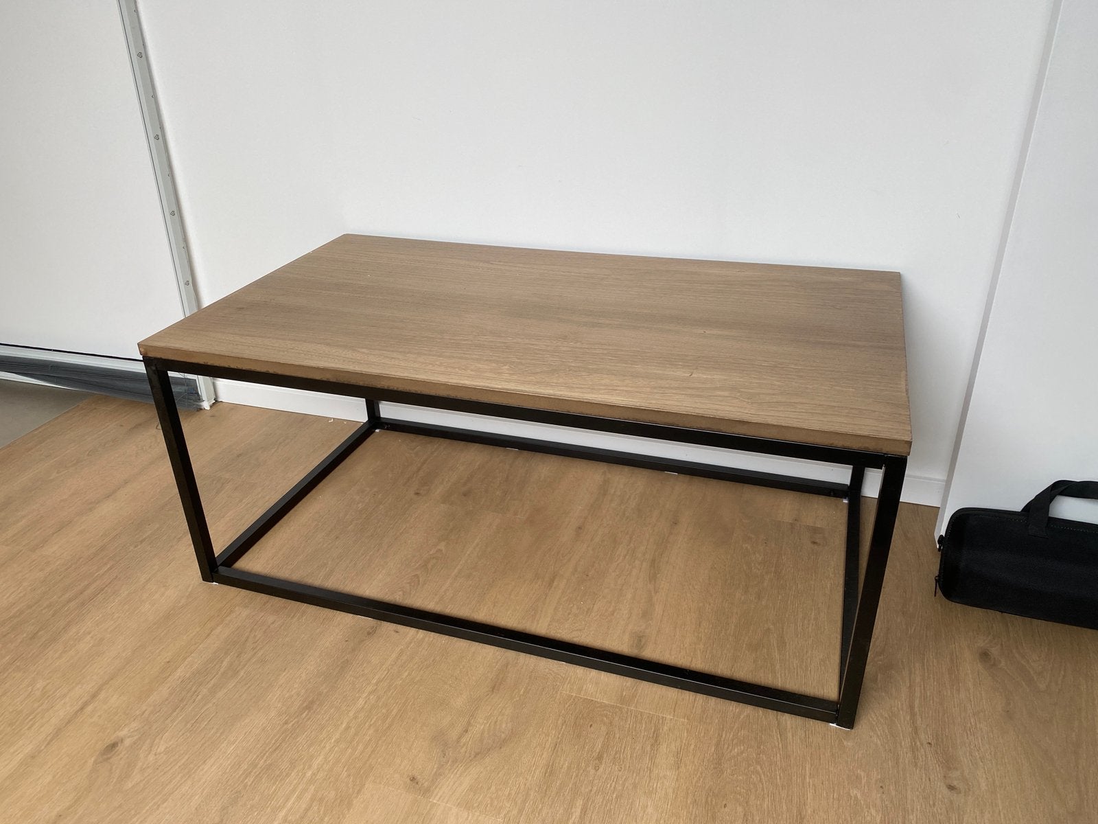 Voorgemonteerde salontafel casa zwart metaal hout, Maison & Meubles, Tables | Tables de salon, Neuf, 100 à 150 cm, Autres essences de bois