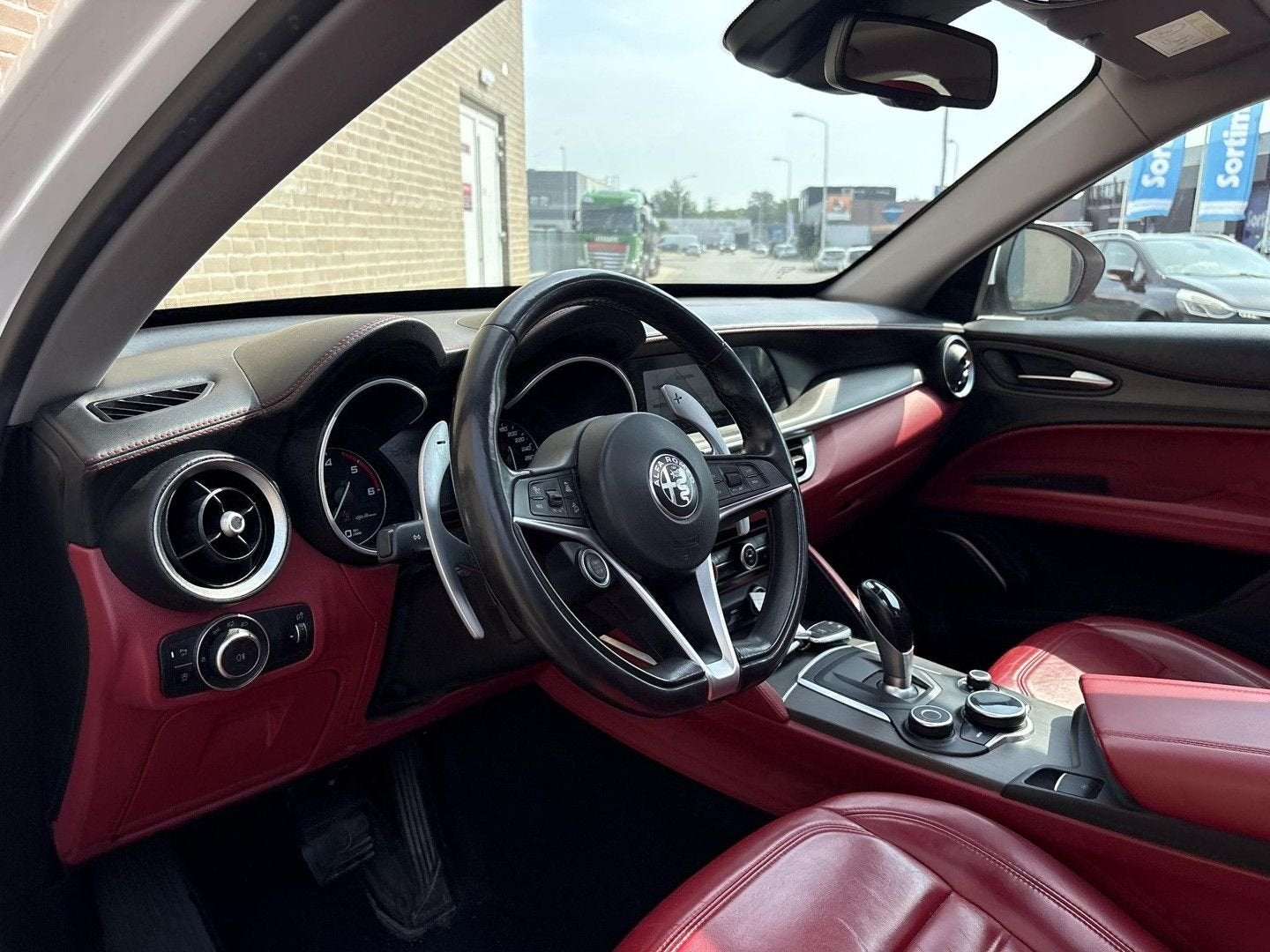 Alfa Romeo Stelvio 2.2d Super | € 11.400,- NETTO! | Leder |, Auto's, Alfa Romeo, Automaat, Bedrijf, Diesel, Startonderbreker