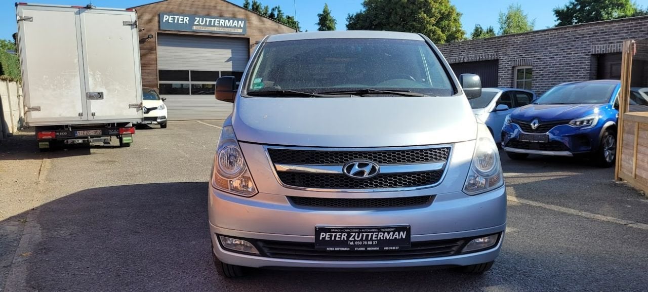 Hyundai H-1 5 Zitplaatsen/lichte vracht, Argent ou Gris, Achat, Entreprise, Boîte manuelle