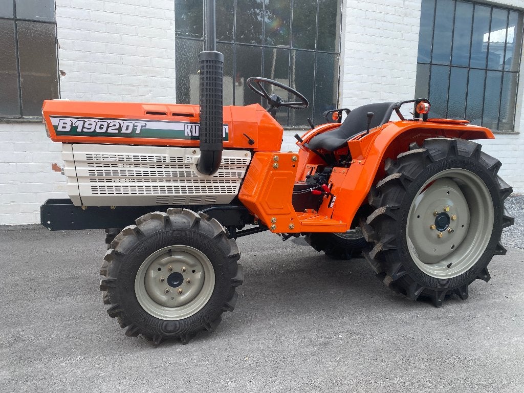 Minitracteur Kubota B1902- 4x4 -garantie - MICROTRACTORS.COM, Autres marques, Jusqu'à 2500, Jusqu'à 80 ch, Enlèvement