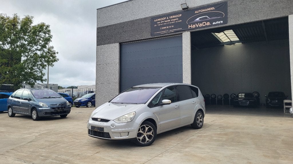 Ford S-Max 2.0 Essence 145 ch de 2007 avec 087.000 km, Argent ou Gris, Achat, Boîte manuelle, Entretenue par le concessionnaire