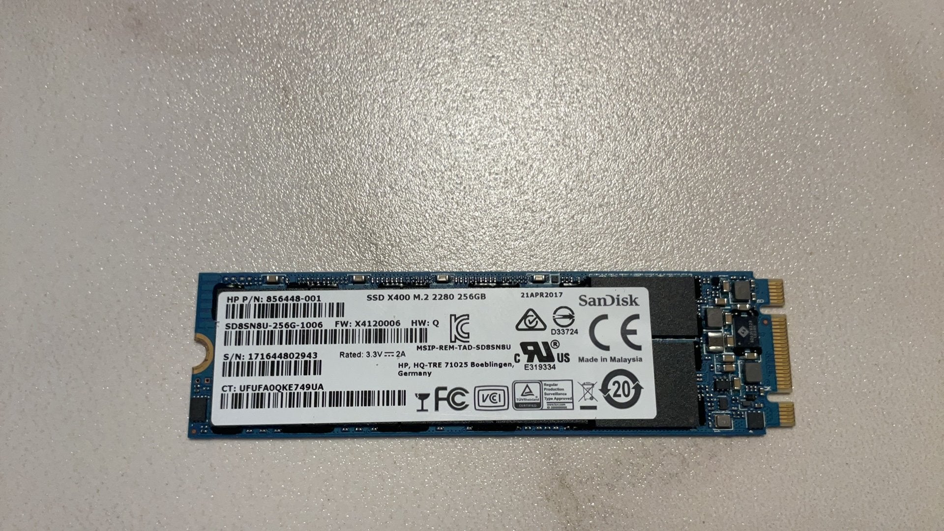 SSD Sandisk de 256 Go, Envoi, Comme neuf, SSD