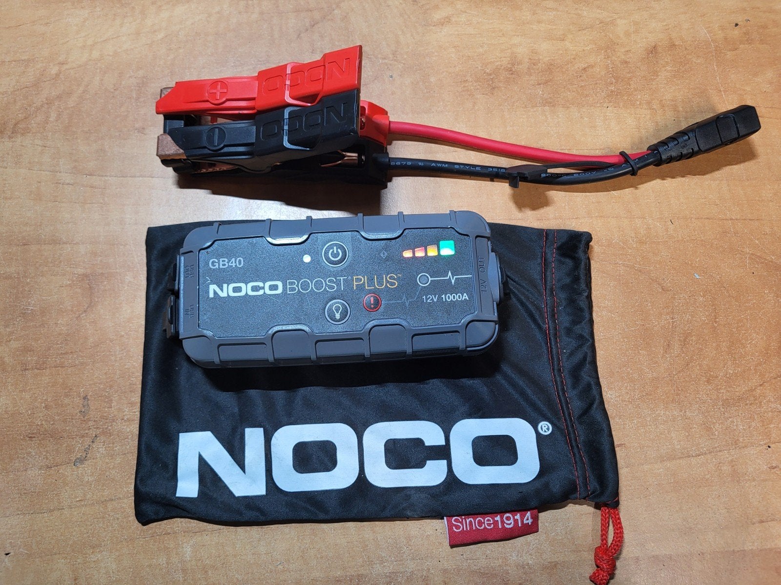 NOCO Boost Plus GB40 12V 1000A startbooster / jumpstarter, Ophalen, Zo goed als nieuw