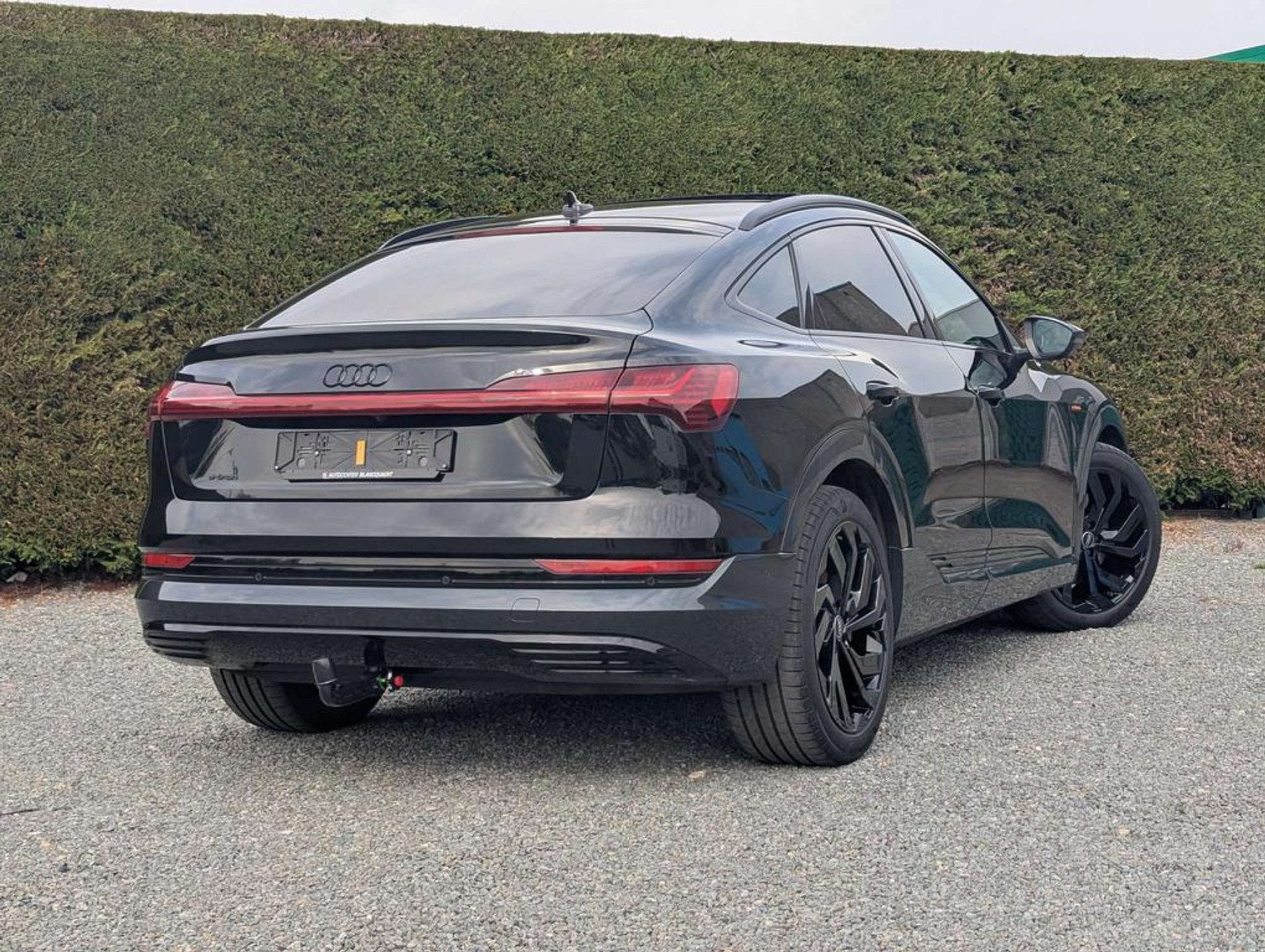 Audi Q8 e-tron (Q8)e-tron opendak - trekhaak - nachtcamera -, Autos, Audi, Achat, 408 ch, Entreprise, 5 portes