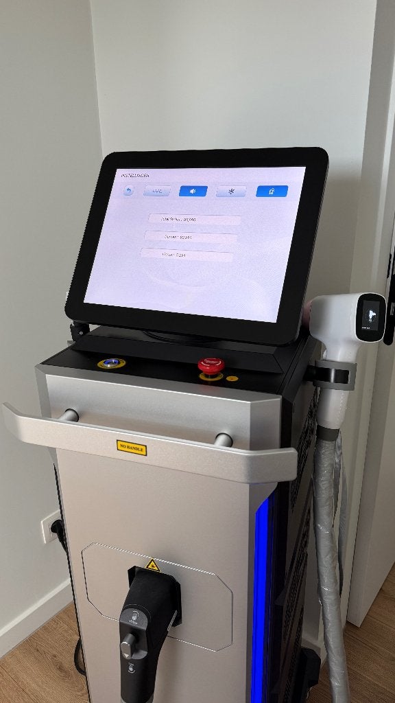 TE KOOP - Quatro Laser Plus (zo goed als nieuw), Ophalen, Zo goed als nieuw