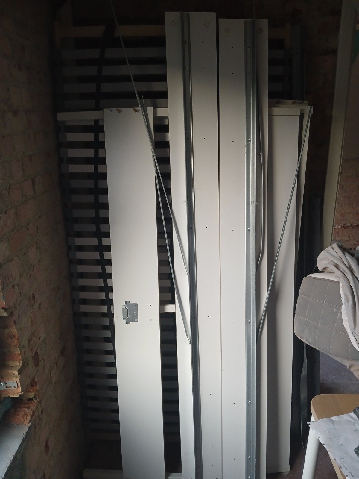 Ikea bedframe Trysil met lattenbodem (2), Huis en Inrichting, Ophalen, Gebruikt, Wit, Tweepersoons