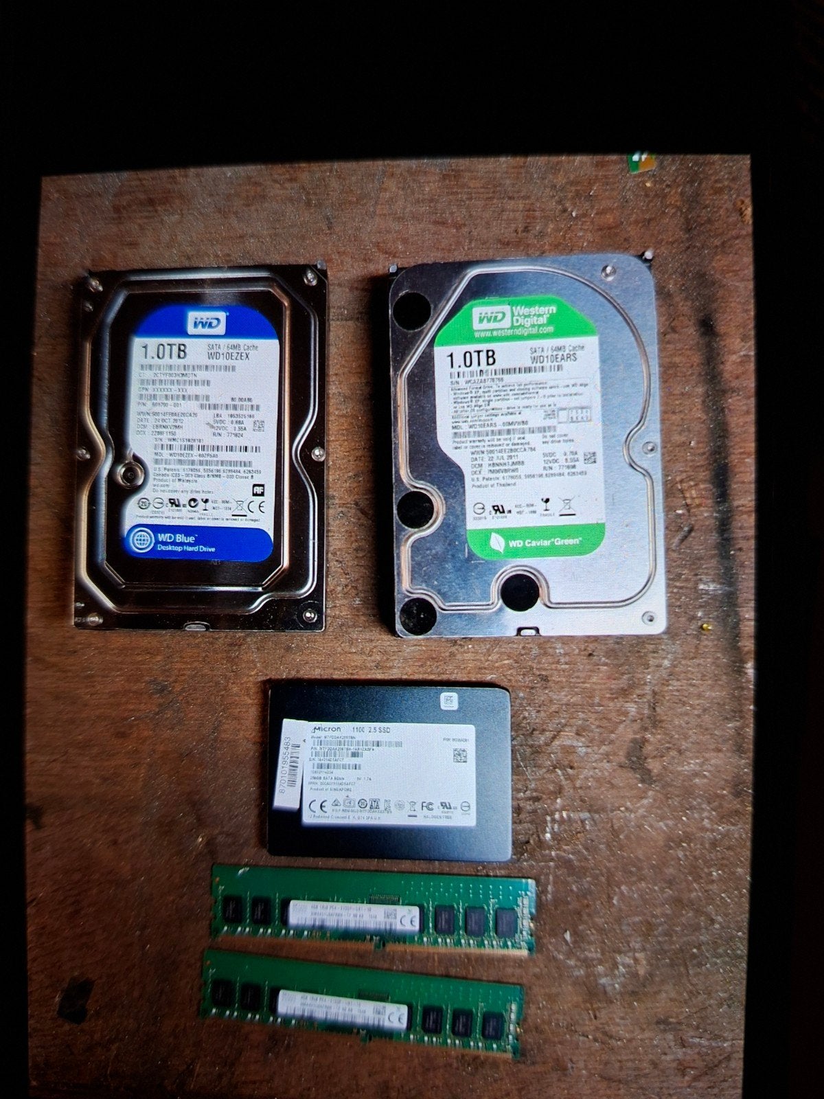Lot matériel informatiques, SATA, SSD