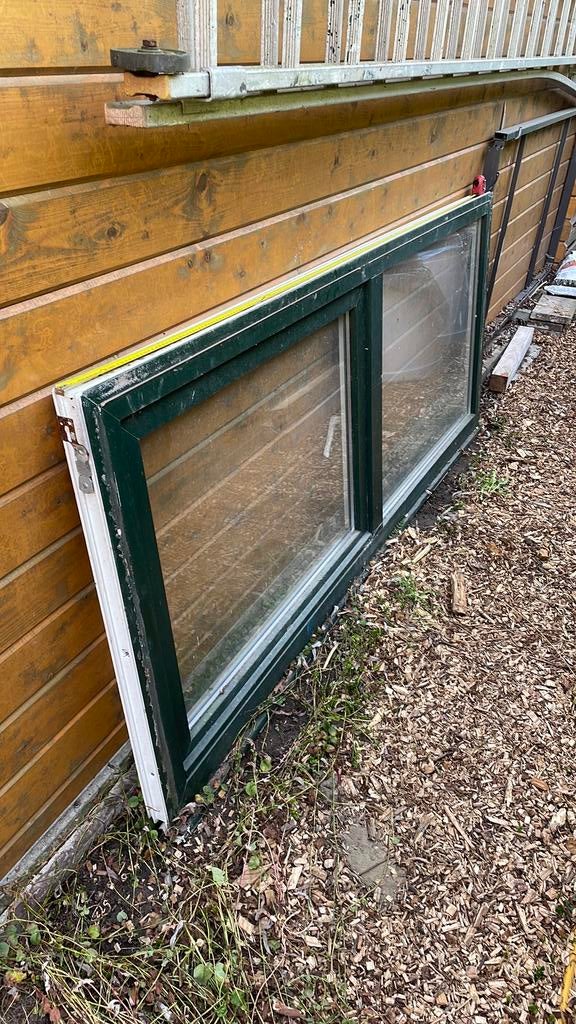 Gratis raamkozijn, Ophalen, Kunststof, Gebruikt, Inclusief glas
