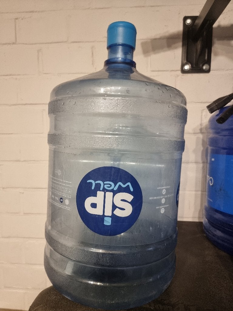 Lege bidon Bouteille vide de 18,9 l, Enlèvement