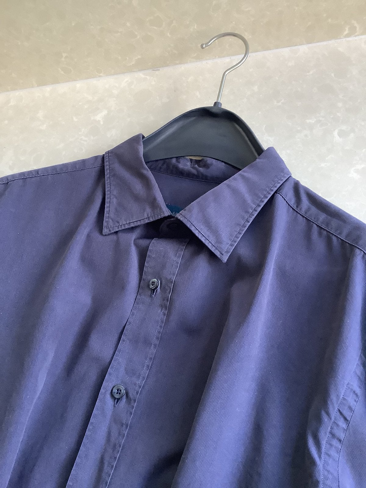 Donkerblauw hemd, Ophalen of Verzenden, Zo goed als nieuw