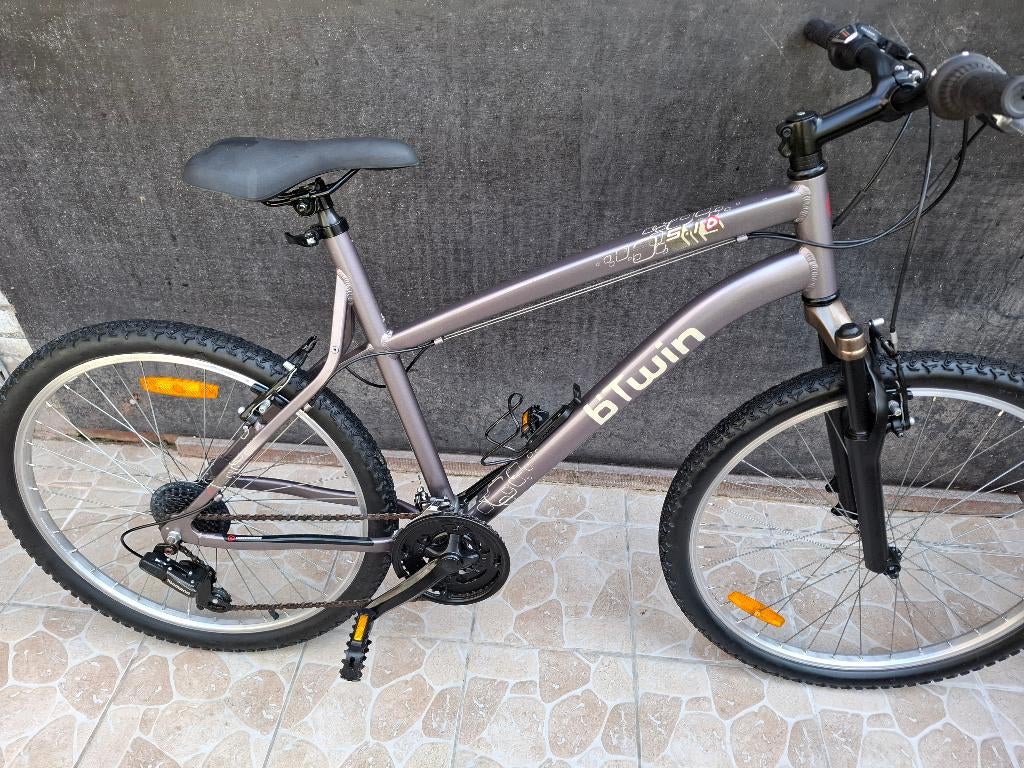 vtt bitwin 26puce pret a rouler, Vélos & Vélomoteurs, VTT semi-rigide, Enlèvement, Comme neuf