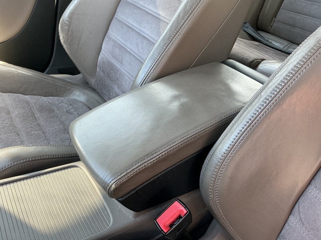 ARMLEUNING Passat Variant (3C5) (|3C0864211B|3C1863241DD|), Gebruikt, Volkswagen, Volkswagen AG, Kundenbetreuung@volkswagen.de