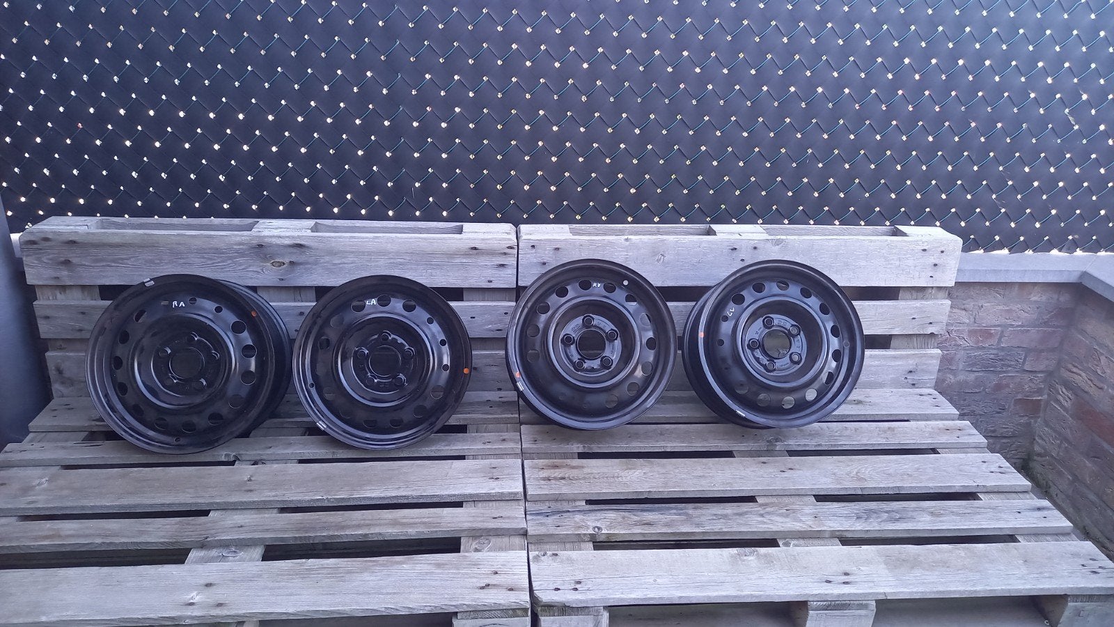 4 stalen velgen., Auto-onderdelen, Ophalen, 15 inch, Velg(en), Nieuw