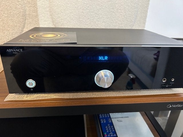 Advance Paris XP500 pre amp, Ophalen of Verzenden, Gebruikt, Stereo, Overige merken