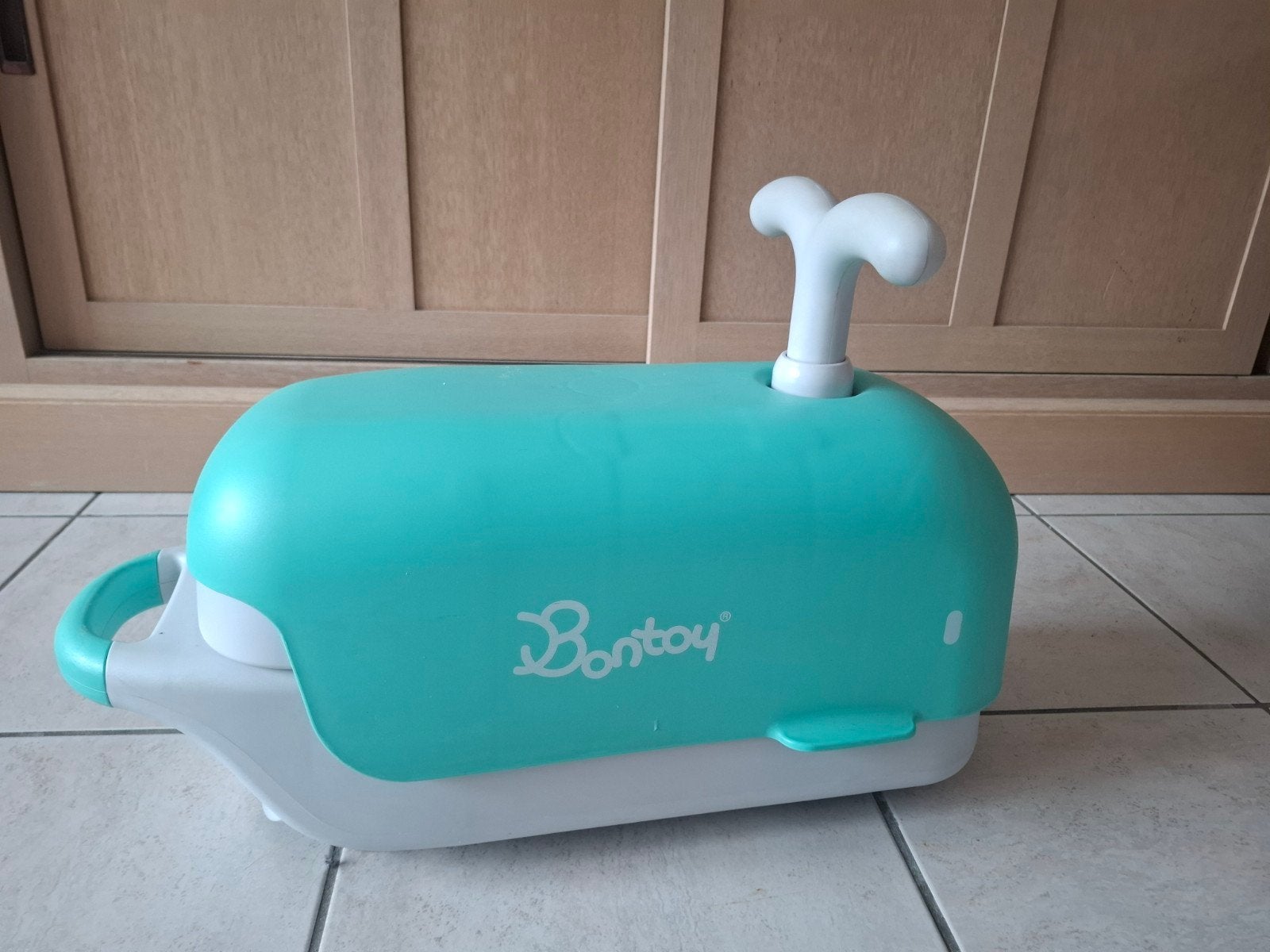 Bontoy Walvis loopwagen, Kinderen en Baby's, Speelgoed |Speelgoedvoertuigen, Ophalen, Zo goed als nieuw