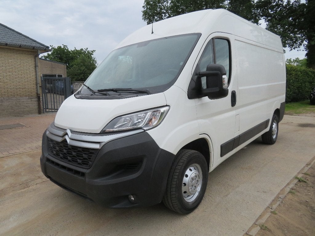 Citroën Jumper 2.2 BlueHDi - L2H2 - 2021 - 108.928km - €6d, Auto's, Voorwielaandrijving, Stof, 4 cilinders, 2500 kg