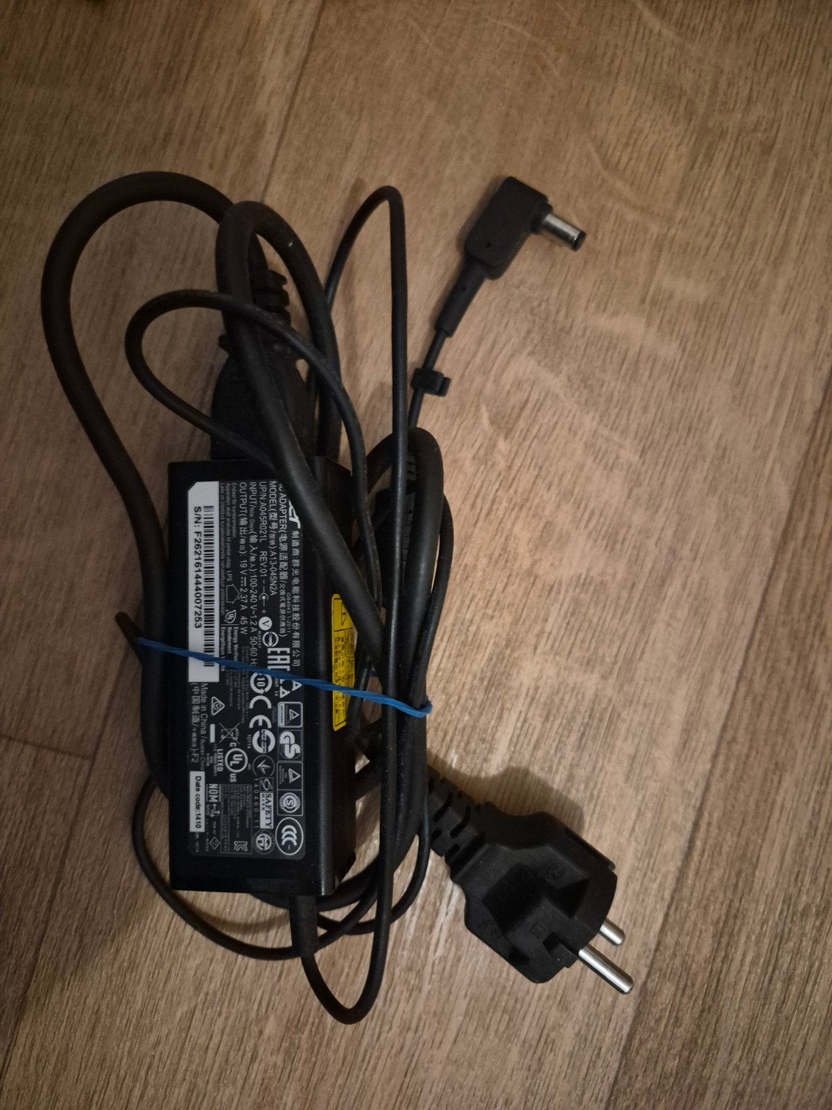 (chargeur) pour ordinateur portable de marque Acer.
Voici le, Enlèvement ou Envoi, Utilisé
