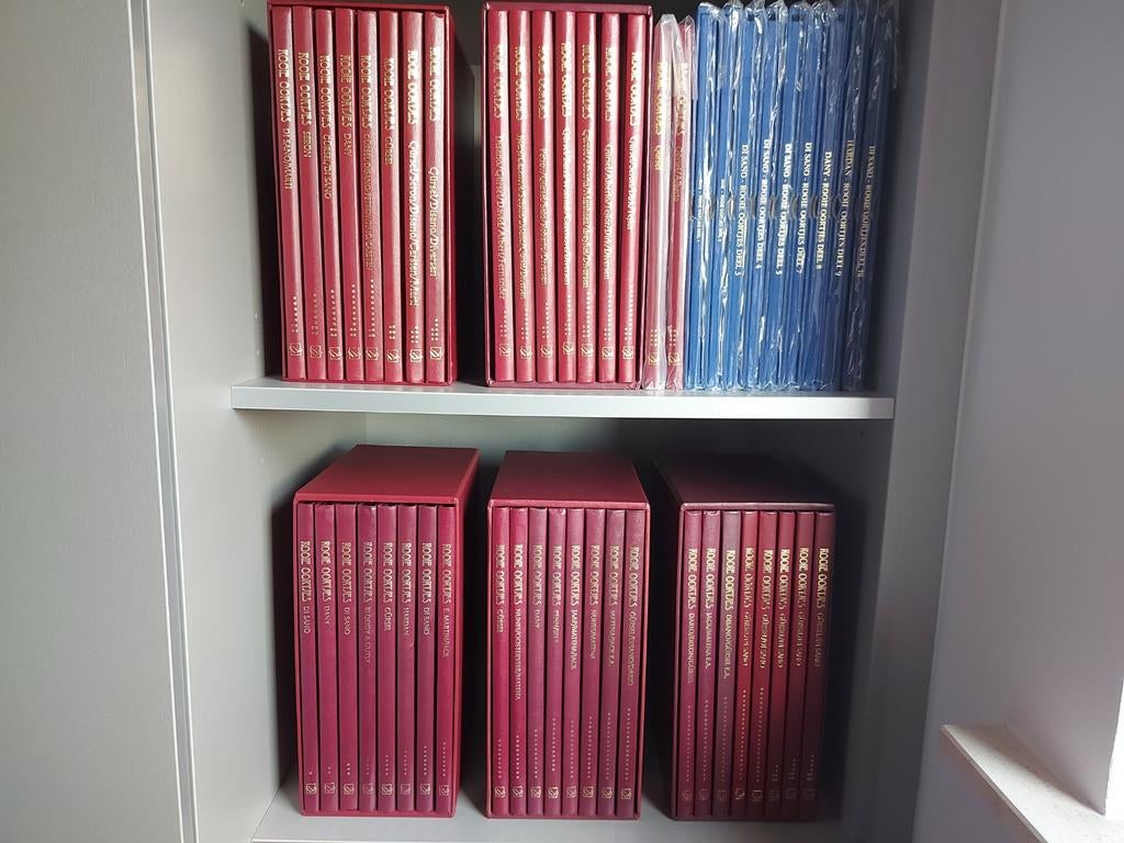 41 Rooie Oortjes in 5 boxen + 9 Luxe Albatros uitgaves, Boeken, Stripverhalen, Ophalen, Complete serie of reeks, Zo goed als nieuw