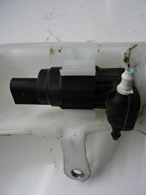 LAVE-GLACE POMPE AVANT Audi A4 Avant (B8) (8K9955647), Mevr. I. Hauben, Audi, Utilisé, Rue de l'Espoir 34 34
4030  GRIVEGNÉE, BE