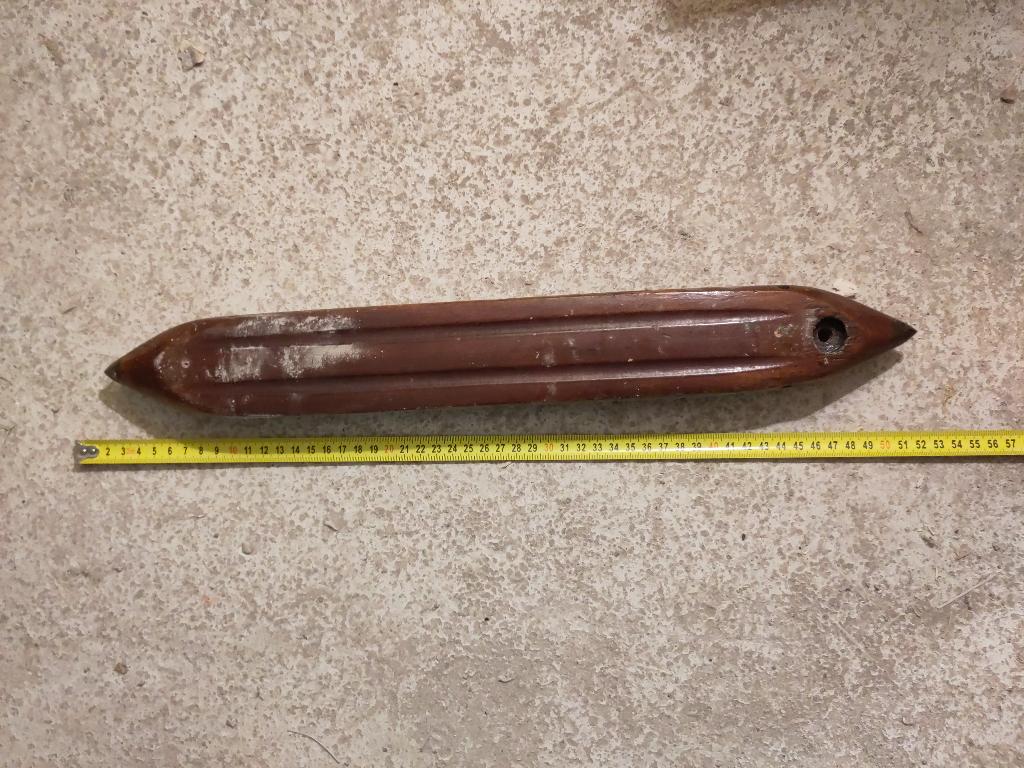 Antiek schietspoel weefgetouw, Ophalen