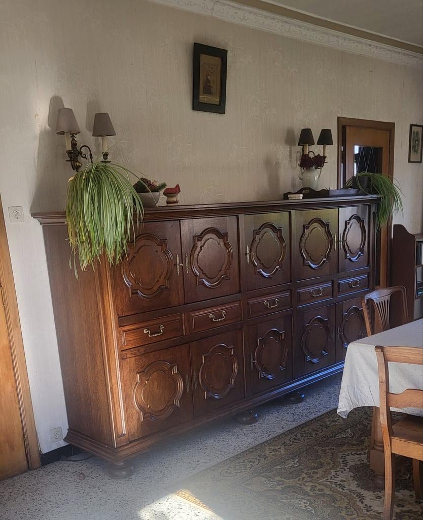 GRATIS grote houten praktische kast, Ophalen