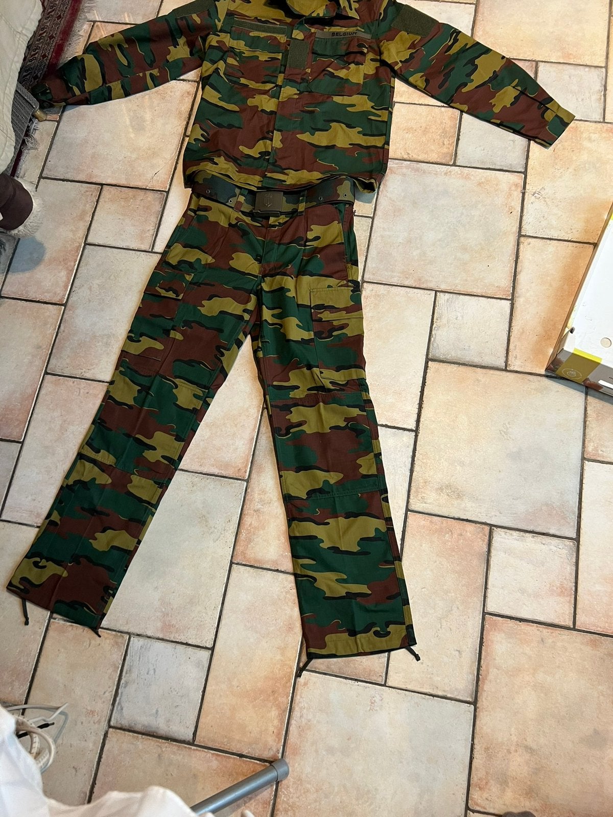 Leger uniform, Verzamelen, Militaria | Algemeen, Ophalen