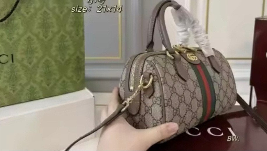 hoogwaardige merk Gucci tas 400euro, Handtassen en Accessoires, Ophalen of Verzenden