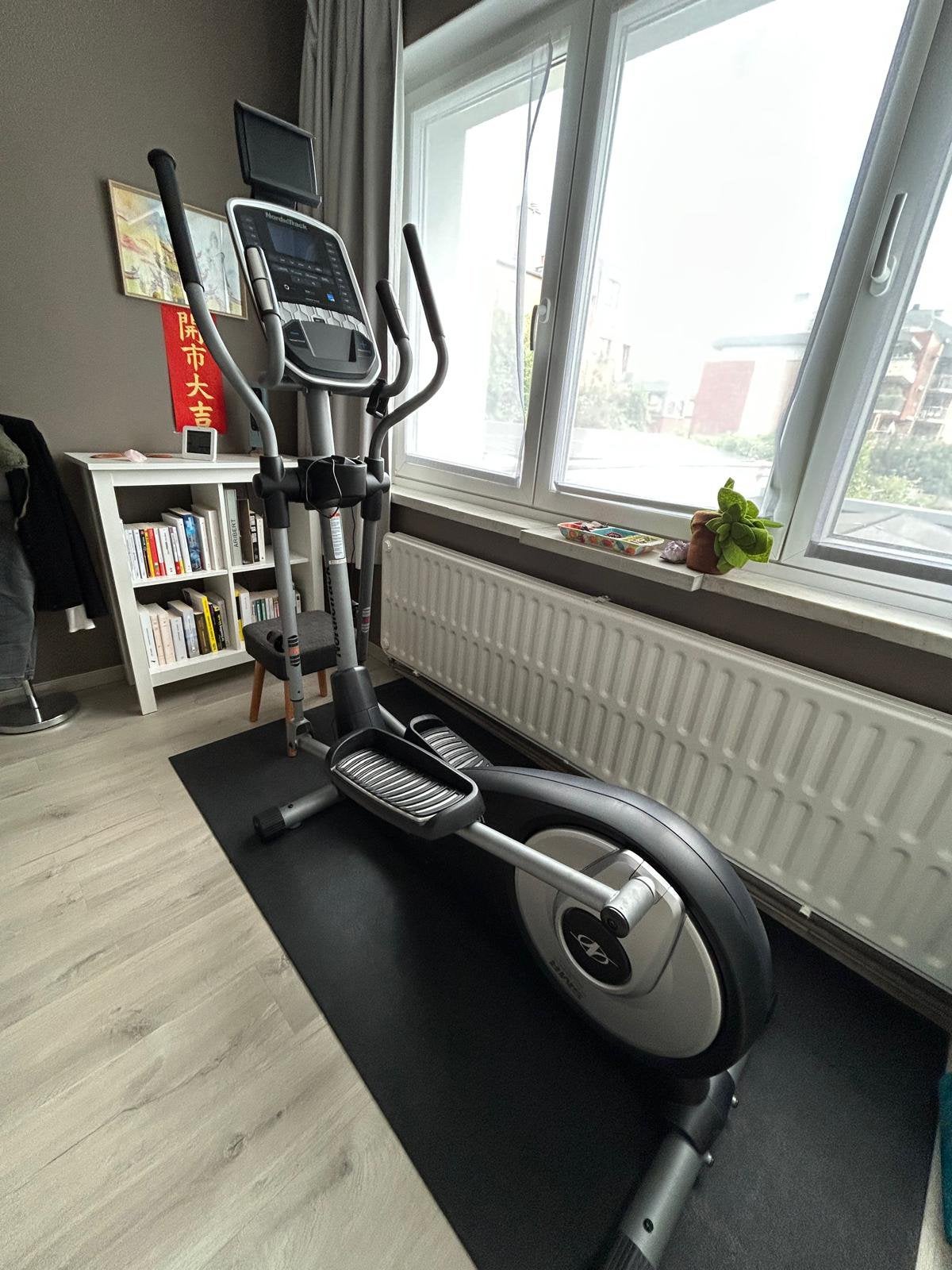 Norditrack Sei3 - vélo elliptique, Enlèvement, Utilisé, Autres matériaux, Vélo elliptique