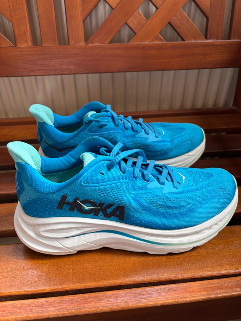Baskets Hoka en très bon état, Autres marques, Course à pied, Chaussures de course à pied, Enlèvement