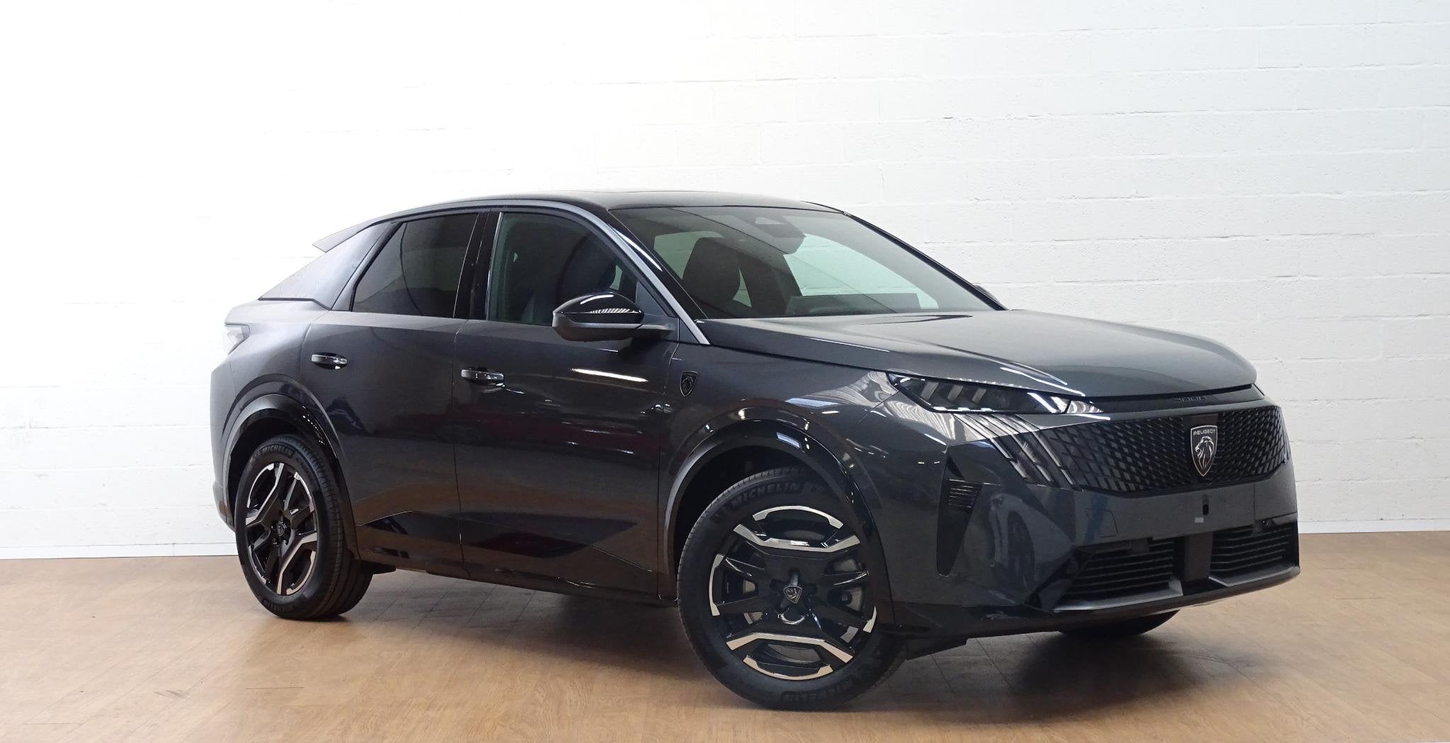 Peugeot 3008 e-3008 210 GT +pano dak, Auto's, Stof, Zwart, 2183 kg, 213 pk