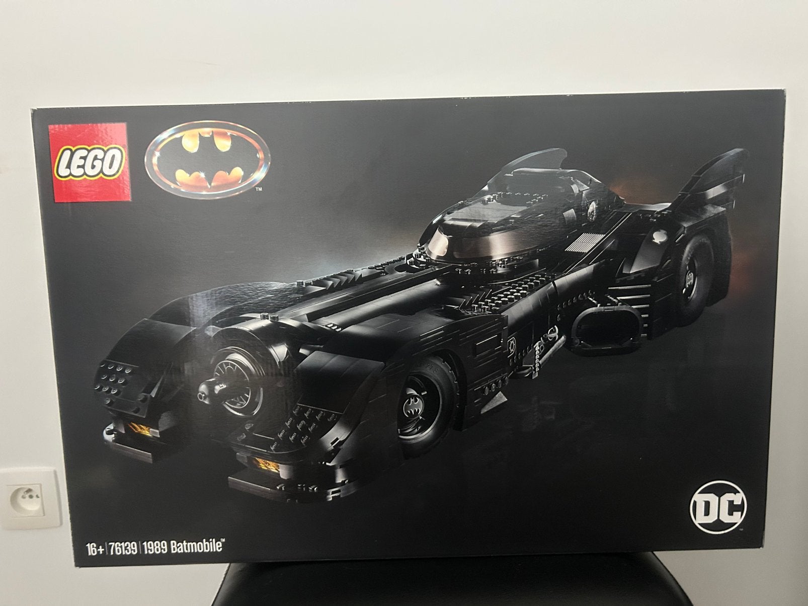 LEGO 76139 1989 Batmobile - GLOEDNIEUW in Ongeopende Doos, Kinderen en Baby's, Speelgoed | Duplo en Lego, Nieuw, Lego, Complete set