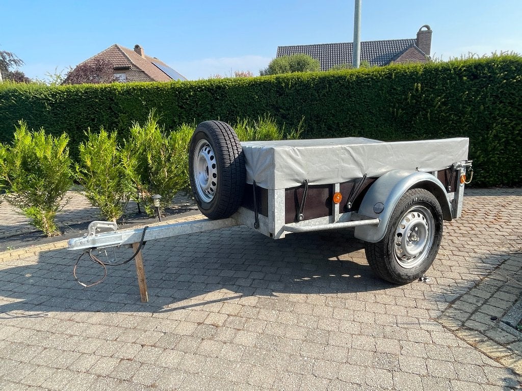 remork, aanhangwagen, Ophalen, Zo goed als nieuw