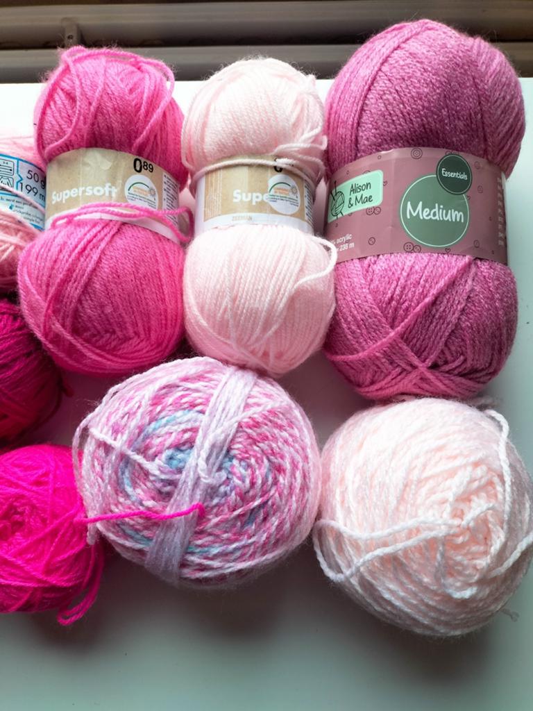 Lot roze acryl wol, Hobby en Vrije tijd, Breien en Haken, Gebruikt, Breien of Haken, Wol of Garen, Ophalen of Verzenden