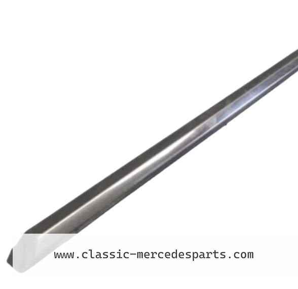 4 Sierstrip / Stootlijst Mercedes w123 (positie: deuren, mi, -, Enlèvement, Utilisé, -