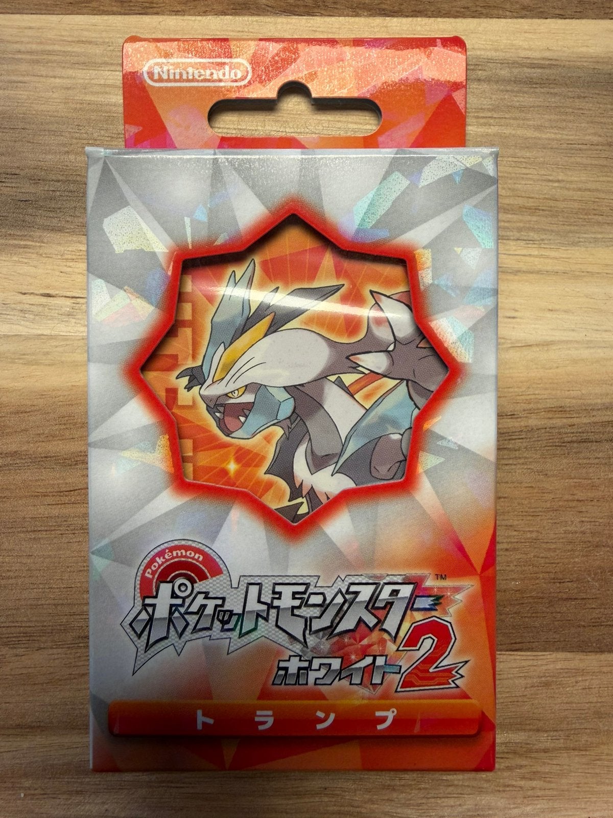 Vintage Pokemon Playing Cards 2012 (sealed) / White Kyurem, Hobby en Vrije tijd, Verzenden, Nieuw, Meerdere kaarten