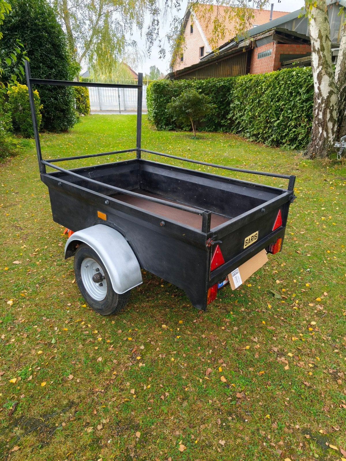 Aanhangwagen Saris, Ophalen