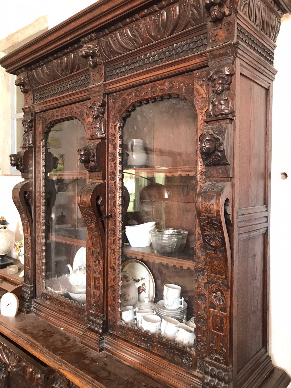 Mechelse buffet kast vitrine, Enlèvement ou Envoi