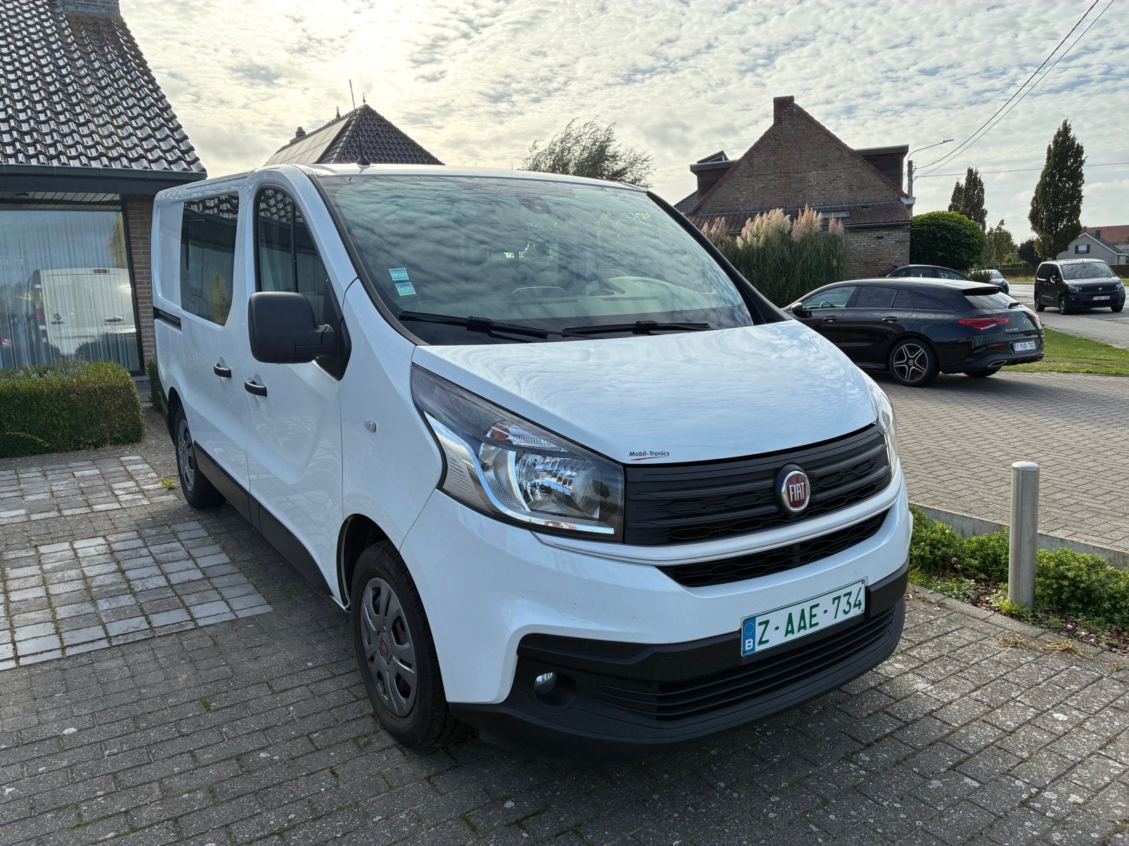 Renault Trafic 20DCI , 6pl , Dubbel Cabine, lichte vracht, Voorwielaandrijving, Stof, 4 cilinders, Wit
