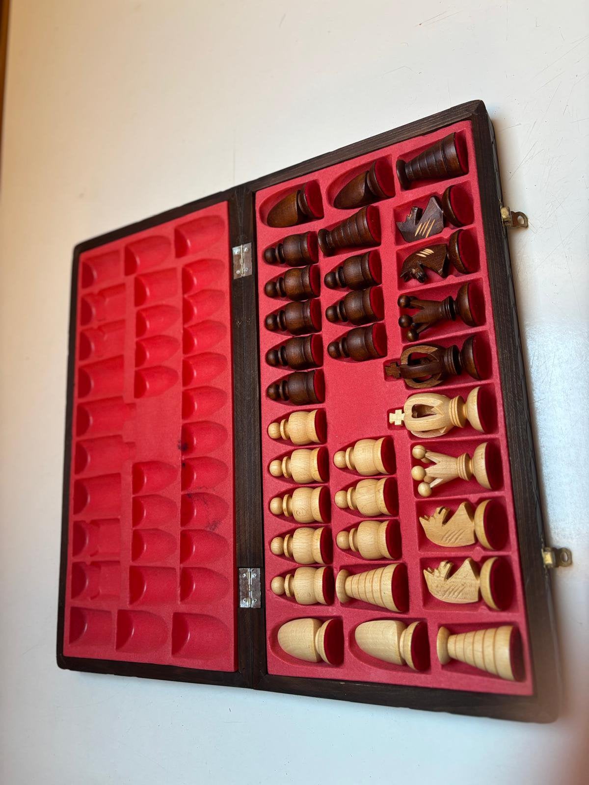 Houten schaakspel met opbergkoffer, Ophalen, Gebruikt