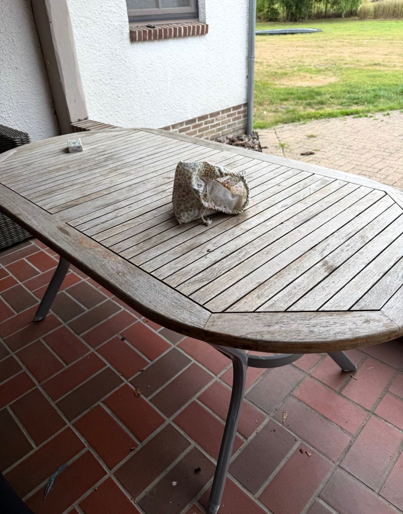 Tuintafel met 5 stoelen, Tuin en Terras, Tuintafels, Ophalen, Zo goed als nieuw